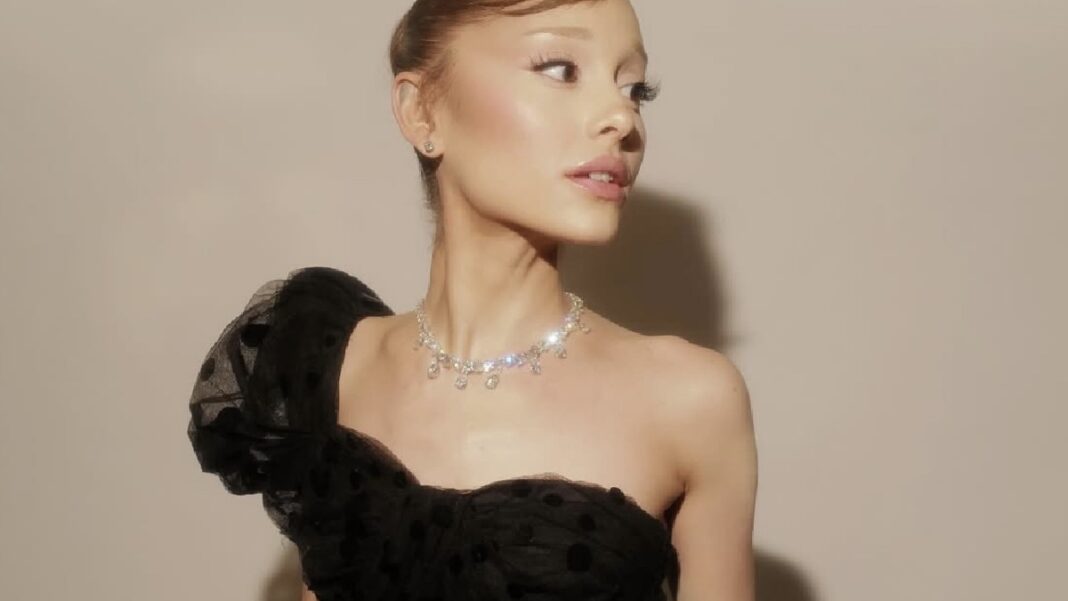 Fans Divides Ariana Grande’s Wicked Look