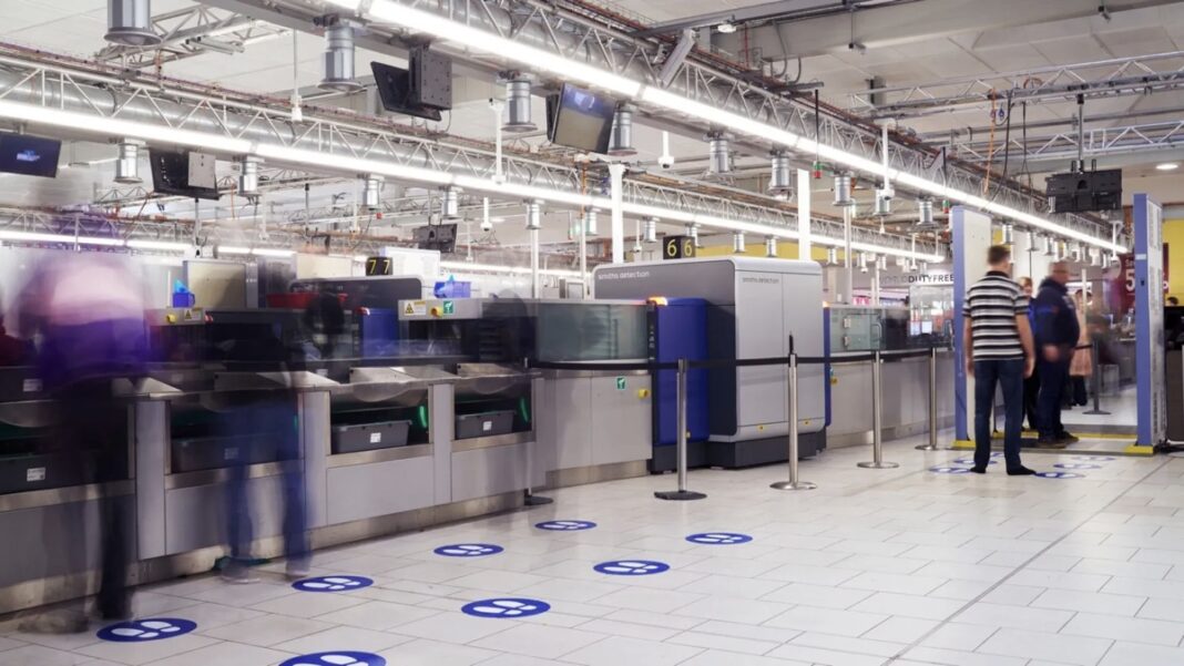 Heathrow Becomes World’s Largest Airport to Scrap 100ml Liquid Rule