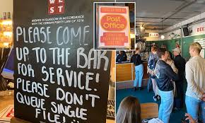 UK Pubs Ask Gen Z to Stop Queuing at the Bar