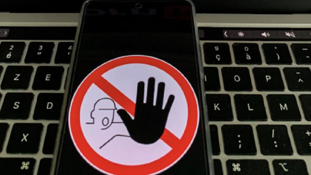 Pornhub Blocks New UK Users Under Child Safety Law