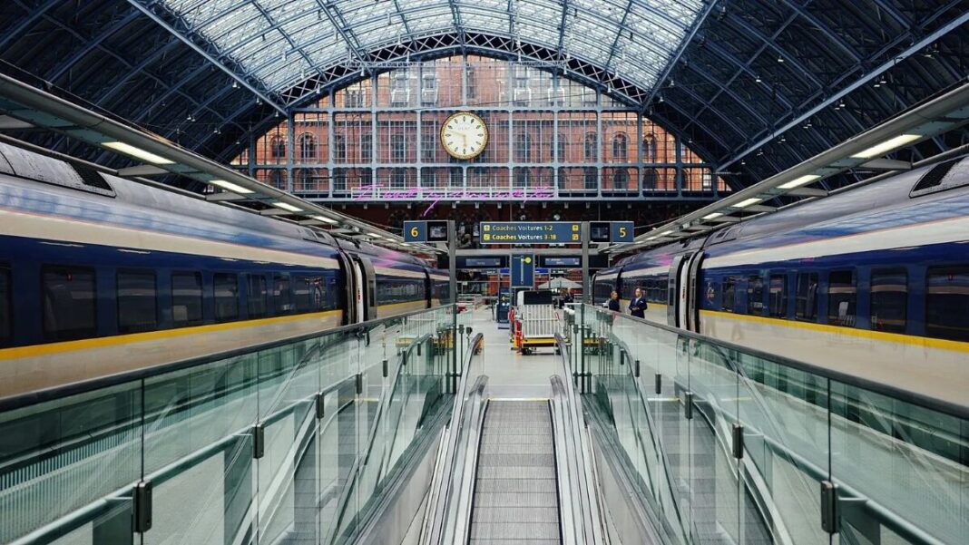Eurostar cancels services due to extreme heat Eurostar cancels services due to extreme heat
